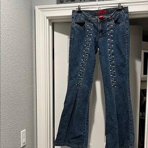 Elegant Blue Flare Jeans with Pearl Detailing